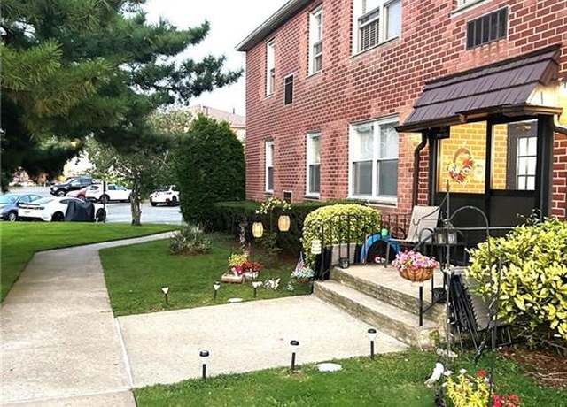 Property at 30 Fenway Cir Unit 1-3, State Island, NY 10308, 2 beds, 1 bath