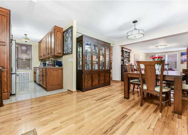 Property at 2546 E 13th St Unit B14, Brooklyn, NY 11235, 2 beds, 2 baths