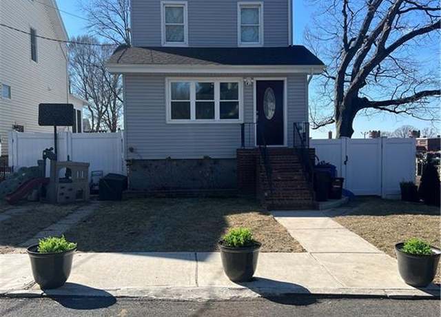 Property at 2 Fairview Ave, Staten  Island, NY 10314, 2 beds, 2 baths