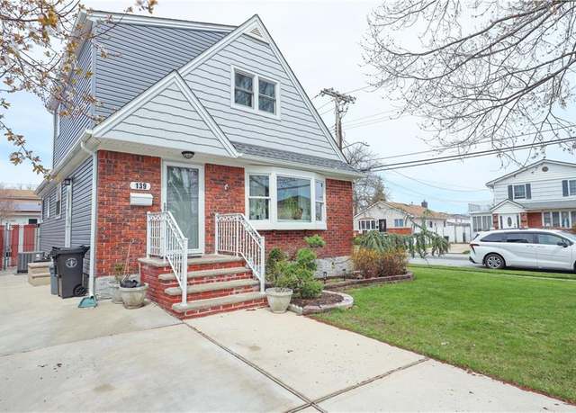 Property at 139 Kennington St, Staten  Island, NY 10308, 4 beds, 3 baths