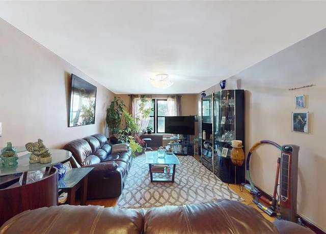 Property at 1237 Avenue Z Unit 1U, Brooklyn, NY 11235, 2 beds, 1 bath