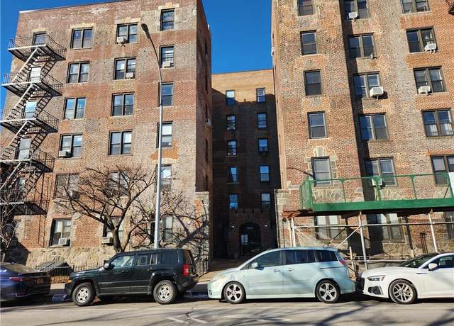 Property at 9524 Fort Hamilton Pkwy #508, Brooklyn, NY 11209, 1 bed, 1 bath