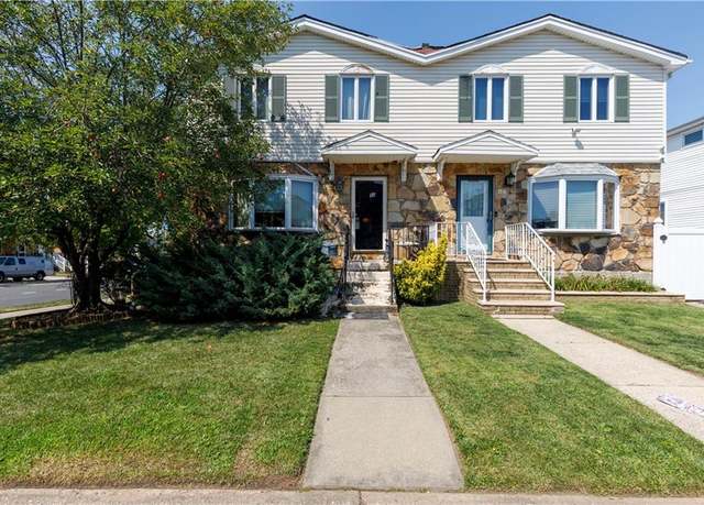 Property at 86 Evans St, Staten  Island, NY 10314, 3 beds, 1.5 baths