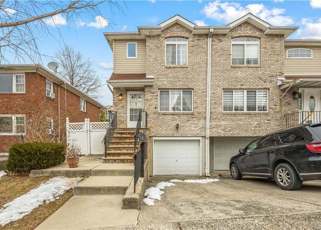Property at 267 Graves St, Staten  Island, NY 10314, 4 beds, 3.5 baths