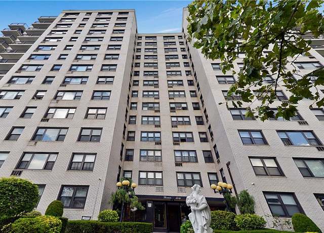 Property at 1360 Ocean Pkwy Unit 12H, Brooklyn, NY 11230, 2 beds, 1 bath