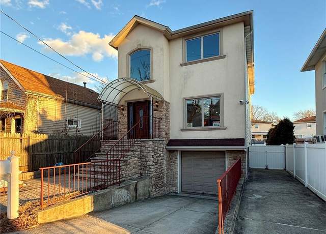 Property at 24 Lyman Ave, Staten  Island, NY 10305, 6 beds, 3.5 baths