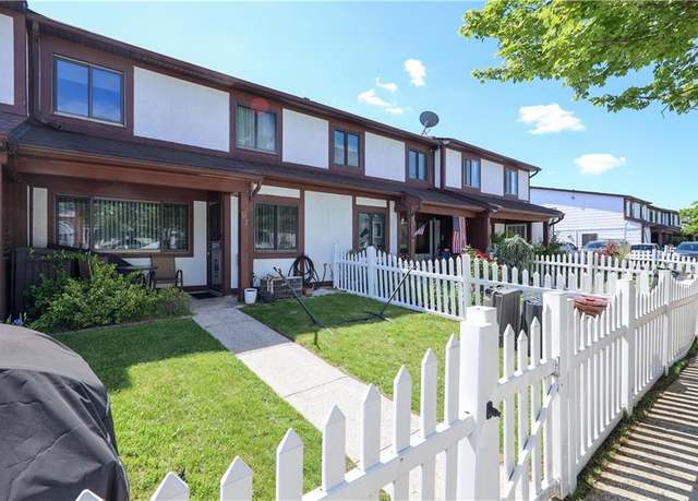 Property at 97 Debbie St #97, Staten  Island, NY 10314, 2 beds, 1.5 baths