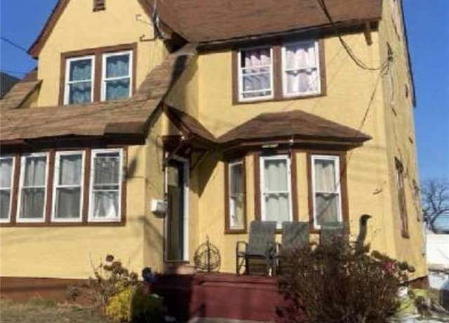 Property at 19907 100th Ave, Hollis, NY 11423, 3 beds, 2 baths
