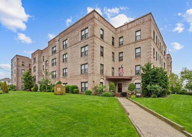 Property at 128-19 Newport Ave Unit 2A, Belle Harbor, NY 11694, 2 beds, 1 bath