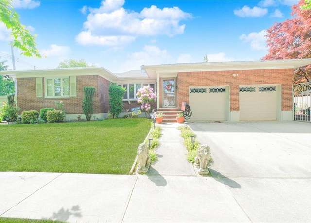 Property at 395 Clawson St, Staten  Island, NY 10306, 3 beds, 2 baths