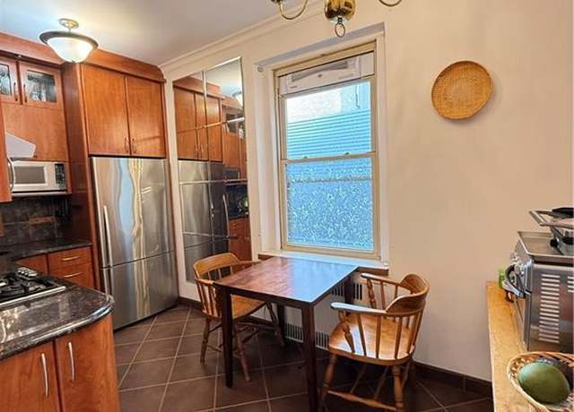 Property at 1560 East 18th St Unit 3H, Brooklyn, NY 11230, 3 beds, 1 bath
