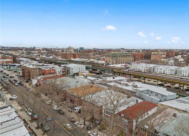 Property at 1643 Dahill Rd, Brooklyn, NY 11223, 6 beds, 3 baths