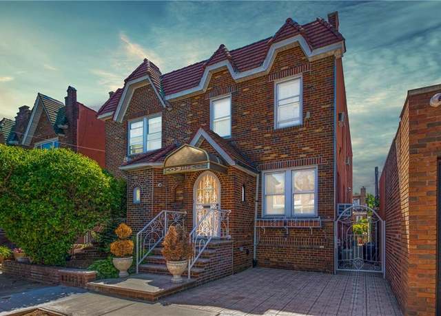 Property at 1272 E 48th St, Brooklyn, NY 11234, 3 beds, 2.5 baths