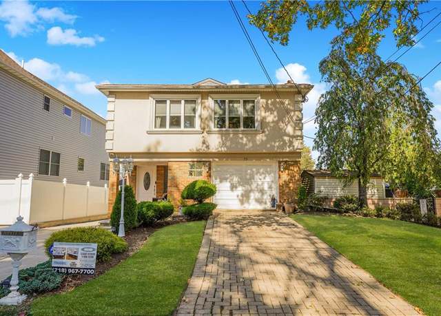 Property at 73 Serrell Ave, Staten  Island, NY 10312, 4 beds, 4.5 baths