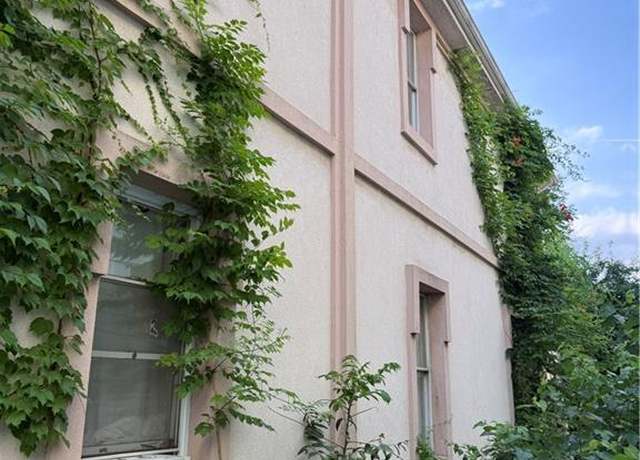 Property at 699 Henderson Ave, Staten  Island, NY 10310, 4 beds, 3 baths