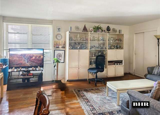 Property at 2626 Homecrest Ave Unit 5K, Brooklyn, NY 11235, 1 bed, 1 bath