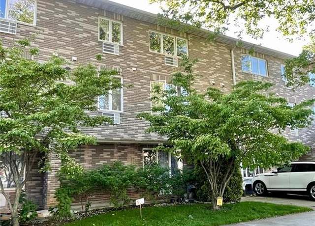 Property at 2536 E 1 St #102, Brooklyn, NY 11223, 3 beds, 2 baths