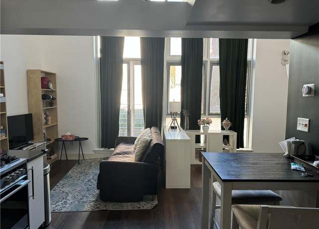 Property at 390 Lorimer St Unit 2G, Brooklyn, NY 11206, 1 bath