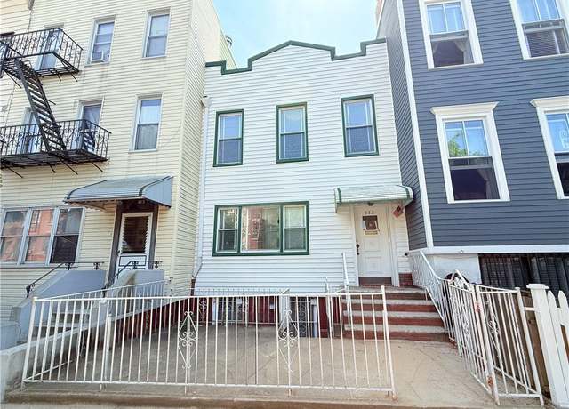 Property at 552 17th St, Brooklyn, NY 11215, 4 beds, 1.5 baths
