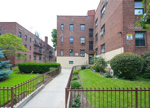 Property at 304 Bay 17th St Unit 2A, Brooklyn, NY 11214, 1 bed, 1 bath