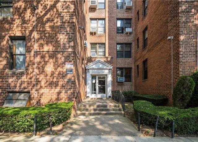 Property at 711 Montauk Ct Unit 1F, Brooklyn, NY 11235, 1 bed, 1 bath