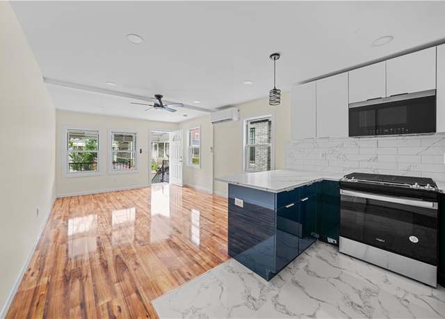 Property at 627 E 42nd St, Brooklyn, NY 11203, 4 beds, 3.5 baths