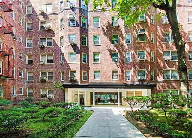 Property at 920 E 17th St #122, Brooklyn, NY 11230, 2 beds, 1 bath