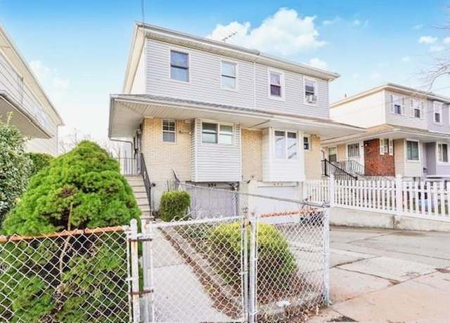 Property at 954 Clove Rd, Staten  Island, NY 10301, 3 beds, 1.5 baths