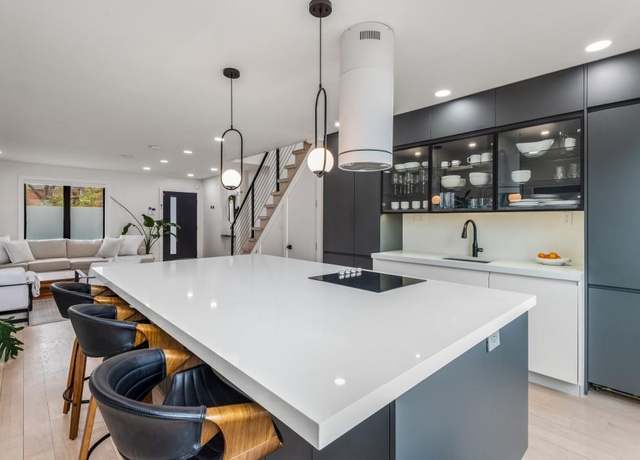 Property at 1712 Dekalb Ave, Brooklyn, NY 11237, 3 beds, 3.5 baths