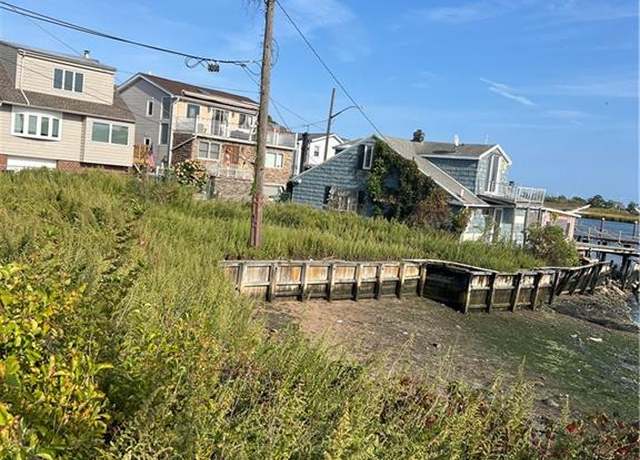 Property at 3 Gain Ct, Brooklyn, NY 11229, 3 beds, 1 bath