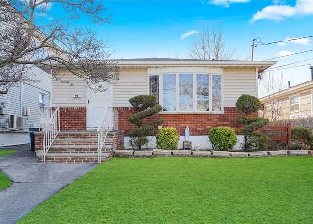 Property at 72 Leverett Ave, Staten  Island, NY 10308, 3 beds, 1.5 baths