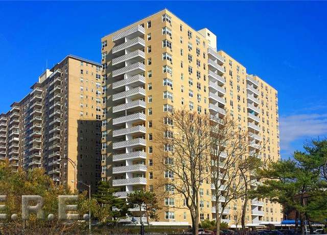 Property at 35 Seacoast Ter Unit 8D, Brooklyn, NY 11235, 1 bed, 1 bath