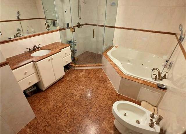 Property at 1927 78th St Unit 4A, Brooklyn, NY 11214, 3 beds, 1 bath