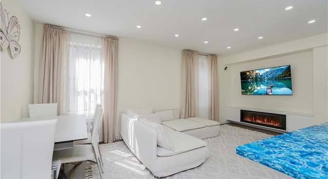 Photo of 1213 Avenue Z Unit B29, Brooklyn, NY 11235