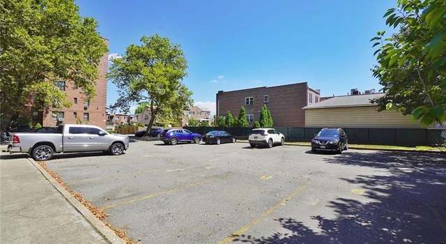 Photo of 2685 E 7th St Unit 1N, Brooklyn, NY 11235