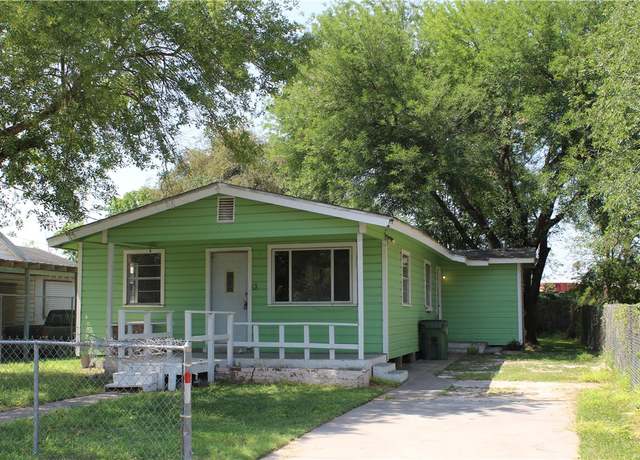 Property at 651 Trevino St, Alice, TX 78332, 2 beds, 1 bath