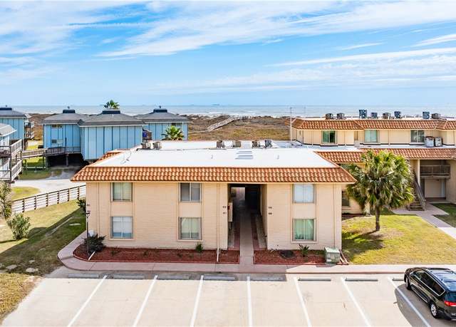 Property at 1419 S 11th St #117, Port Aransas, TX 78373, 2 beds, 1.5 baths