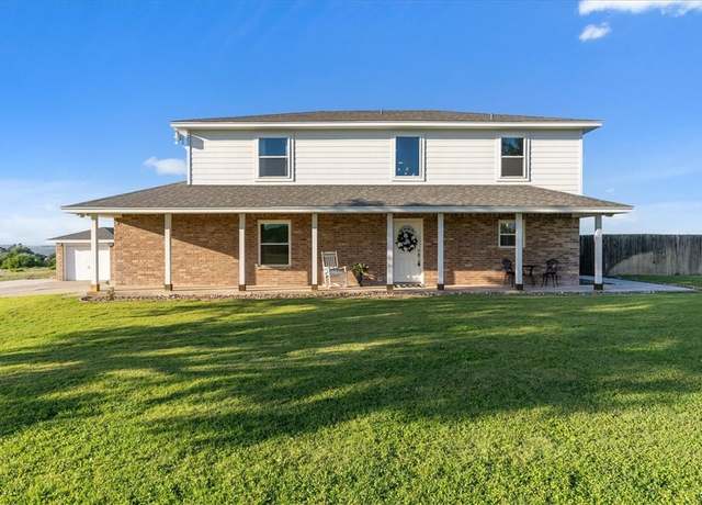 Property at 1414 County Road 3651, Sandia, TX 78383, 4 beds, 2.5 baths