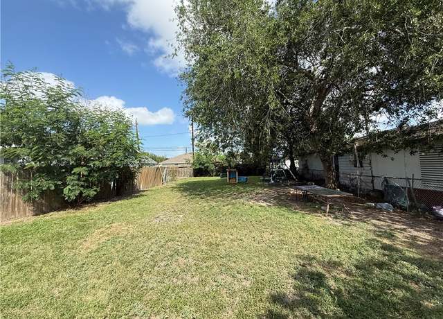 Property at 3250 Elgin St, Corpus Christi, TX 78405