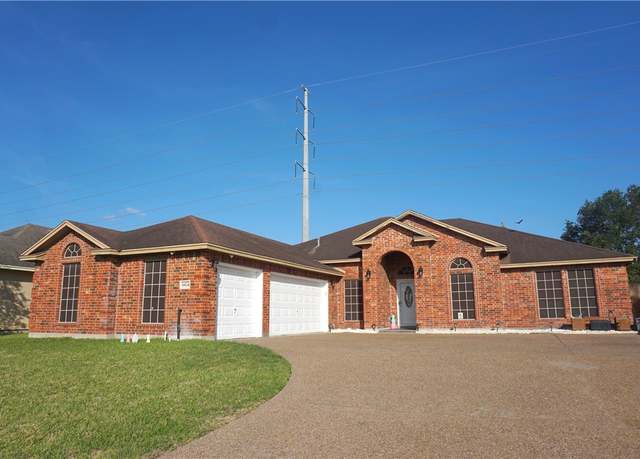 Property at 6834 Boardwalk Ave, Corpus Christi, TX 78414, 5 beds, 2 baths