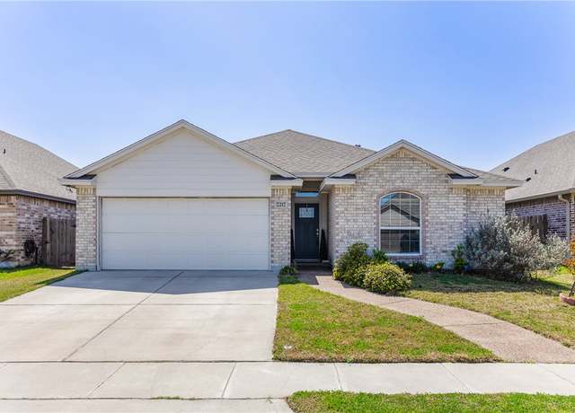 Property at 7217 Repcon Dr, Corpus Christi, TX 78414, 3 beds, 2 baths