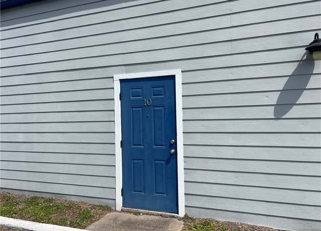 Property at 3402 Ocean Dr #10, Corpus Christi, TX 78411, 1 bed, 1 bath
