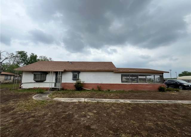 Property at 1408 S Norton Hwy, Freer, TX 78357, 2 beds, 1 bath