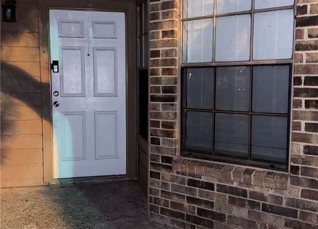 Property at 7122 Premont Dr Unit C104, Corpus Christi, TX 78414, 1 bed, 1 bath