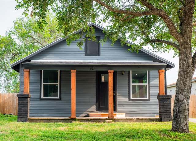 Property at 521 W Fordyce Ave, Kingsville, TX 78363, 4 beds, 3 baths