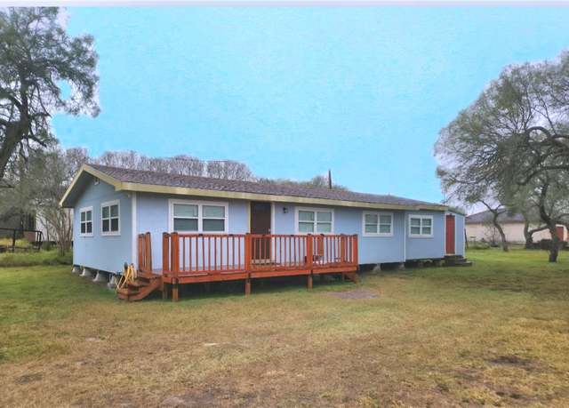 Property at 1280 E County Road 2328, Riviera, TX 78379, 4 beds, 2 baths