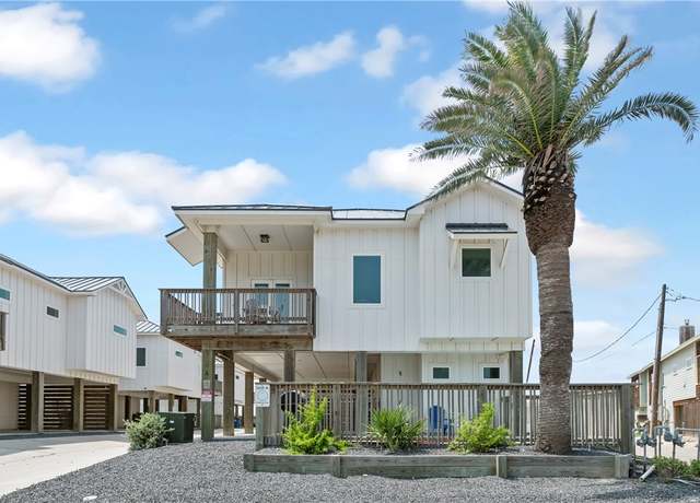 Property at 520 Twelfth St Unit A, Port Aransas, TX 78373, 3 beds, 3.5 baths