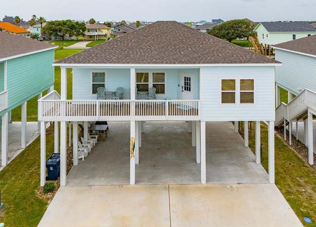 Property at 159 Paradise Dr, Rockport, TX 78382, 3 beds, 2 baths