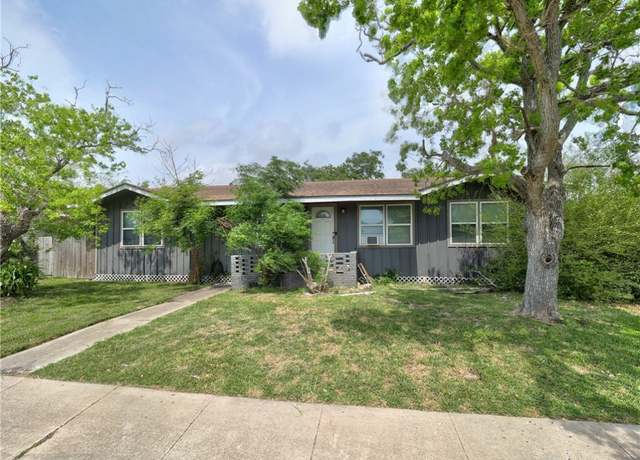 Property at 1809 Merriman Ave, Corpus Christi, TX 78412, 4 beds, 2 baths