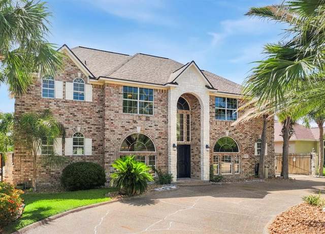 Property at 6302 Grandvilliers Dr, Corpus Christi, TX 78414, 4 beds, 4 baths